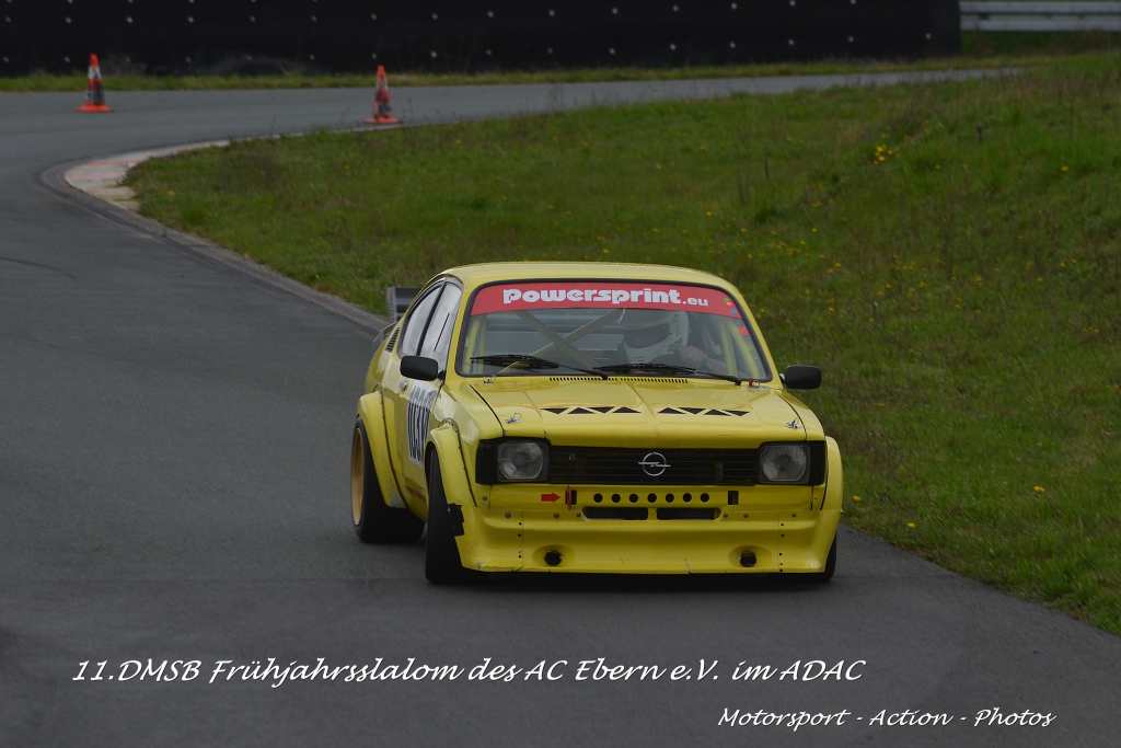 Frank Sperrfechter im ca. 260 PS starken C Kadett Coupe auf dem Weg zum Gesamtsieg